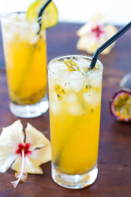 A glass of passion fruit and lemonade drink